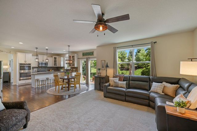 2442 Lacy Lane, Victoria, MN 55386