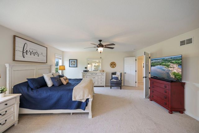 2442 Lacy Lane, Victoria, MN 55386