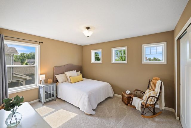 2442 Lacy Lane, Victoria, MN 55386