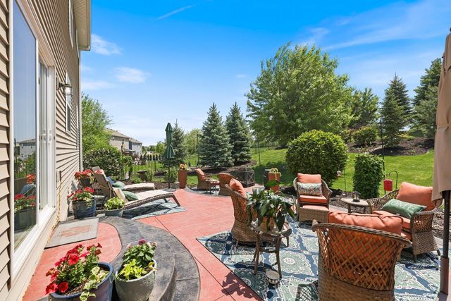 2442 Lacy Lane, Victoria, MN 55386