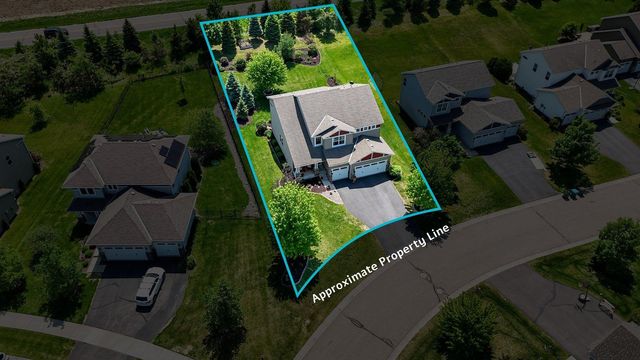 2442 Lacy Lane, Victoria, MN 55386