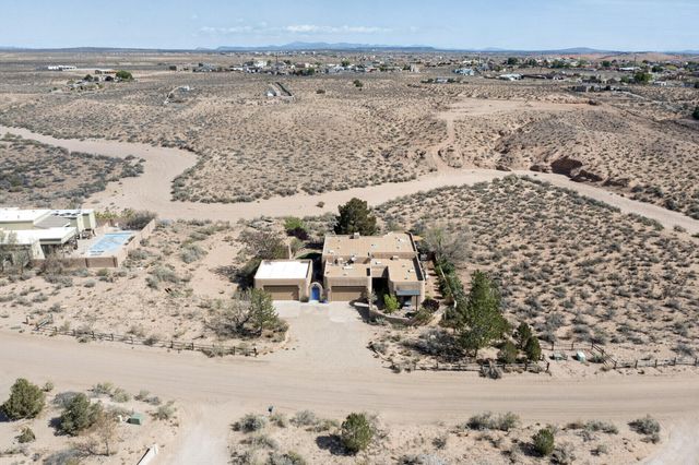 4517 Huron Drive NE, Rio Rancho, NM 87144
