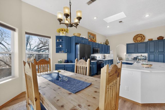 4517 Huron Drive NE, Rio Rancho, NM 87144