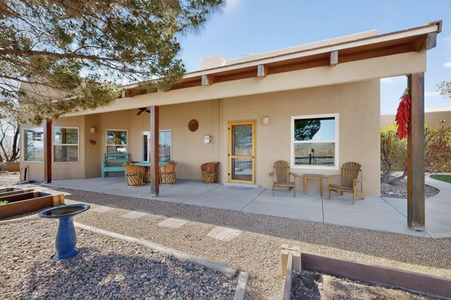 4517 Huron Drive NE, Rio Rancho, NM 87144
