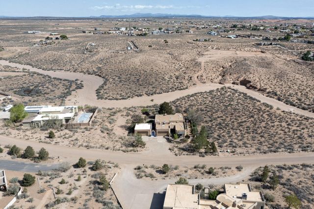 4517 Huron Drive NE, Rio Rancho, NM 87144