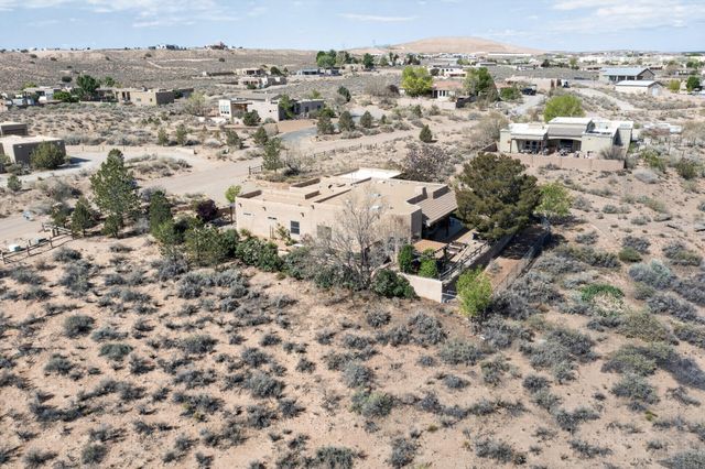 4517 Huron Drive NE, Rio Rancho, NM 87144