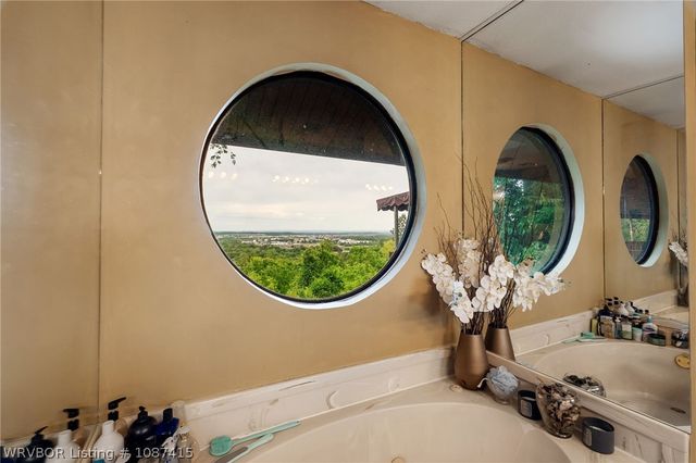 3301 Royal Scots Wy, Fort Smith, AR 72908