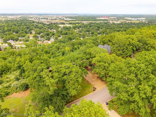 3301 Royal Scots Wy, Fort Smith, AR 72908