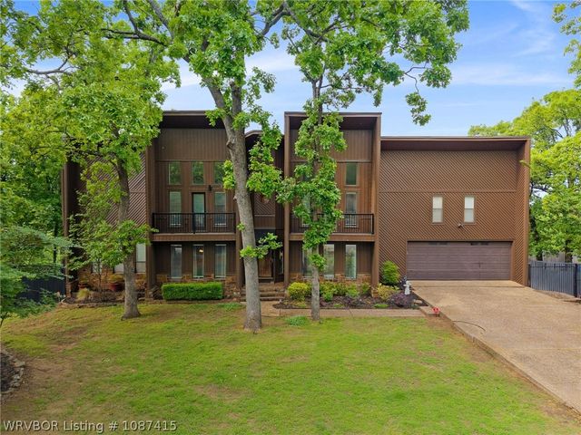 3301 Royal Scots Wy, Fort Smith, AR 72908