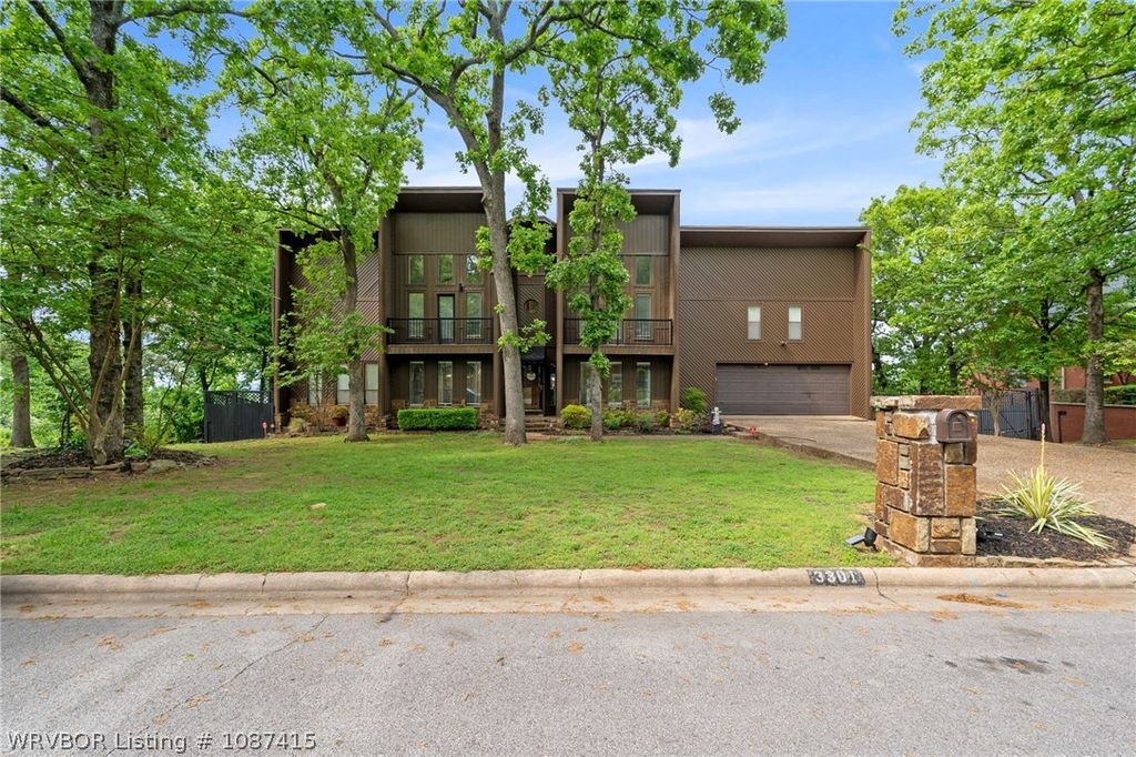 3301 Royal Scots Wy, Fort Smith, AR 72908