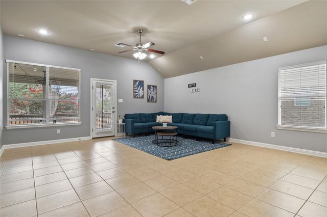 424 Atlanta Park DR, Georgetown, TX 78628