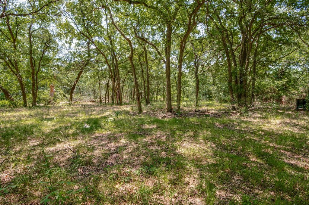 6085 Autumn Breeze Circle, Fort Worth, TX 76140