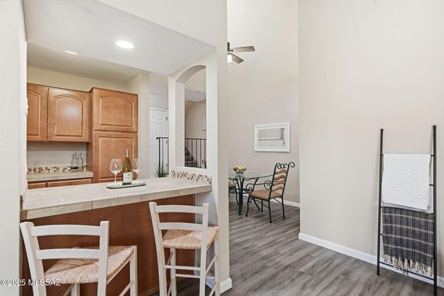 6414 N Tierra de las Catalinas Apt 31, Tucson, AZ 85718