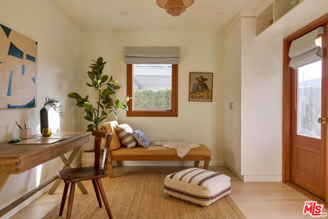 655 Angelus Place, Venice (los Angeles), CA 90291