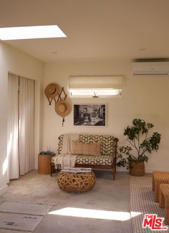 655 Angelus Place, Venice (los Angeles), CA 90291