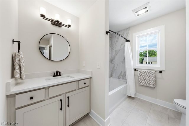 362 Oakmoor Avenue, Bay Village, OH 44140