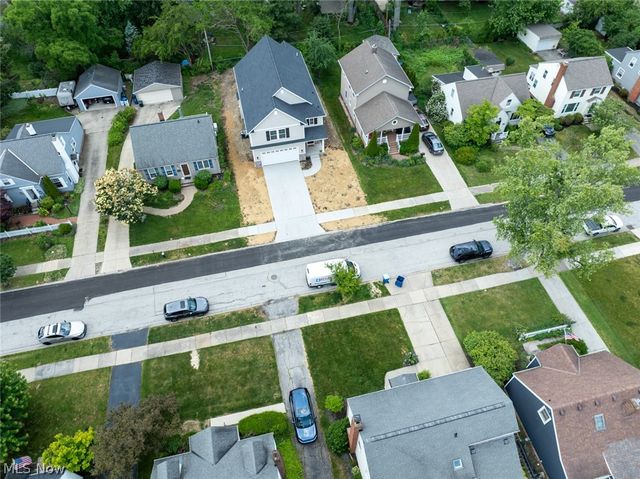 362 Oakmoor Avenue, Bay Village, OH 44140