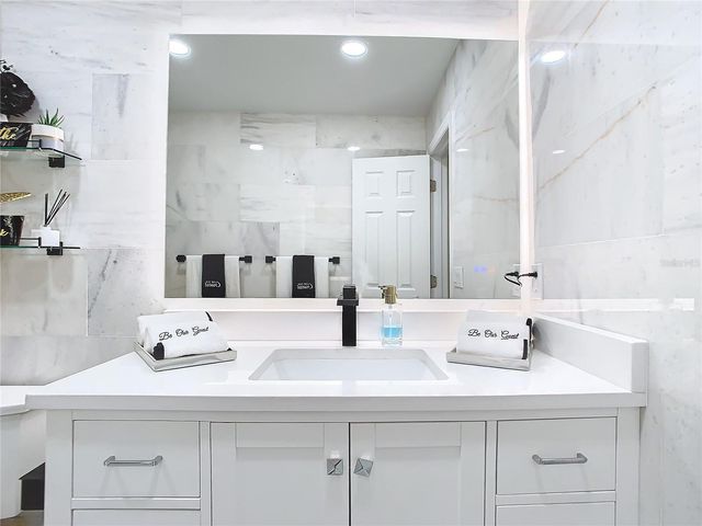 8707 FERNWICKE COURT, Orlando, FL 32819