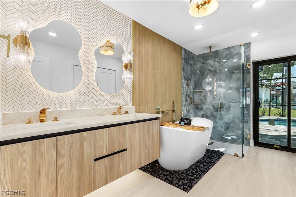 Image 30 of property listing at 3321 SW 29th AVE, Cape Coral, FL 33914