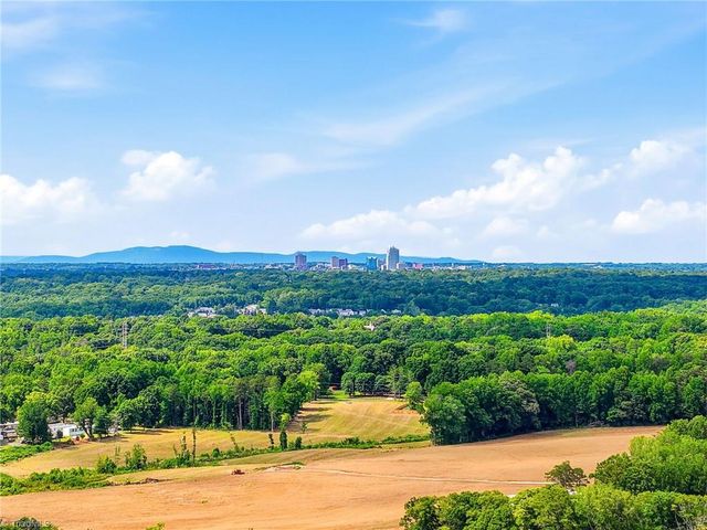 322 Sailway Road, Winston-salem, NC 27127