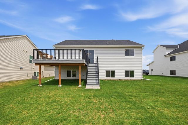 19714 English Avenue N, Forest Lake, MN 55025