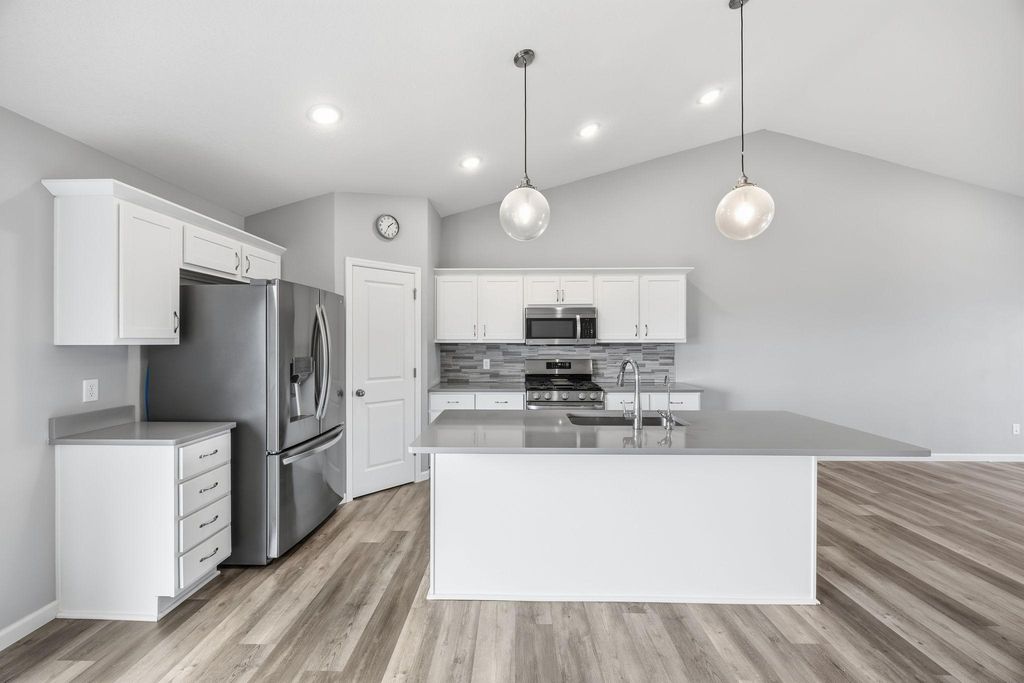 19714 English Avenue N, Forest Lake, MN 55025 — photo 5