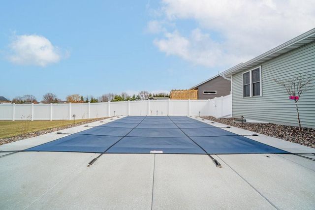14176 41st Avenue, Chippewa Falls, WI 54729