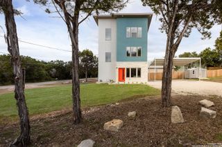 1940 Greenhill, Canyon Lake, TX 78133