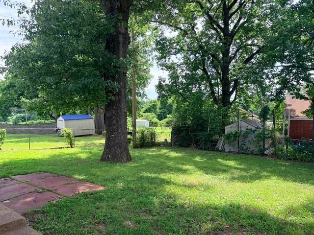 3829 FORD RD, Memphis, TN 38109