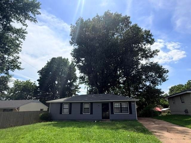 3829 FORD RD, Memphis, TN 38109
