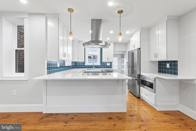 3318 SALMON ST, Philadelphia, PA 19134