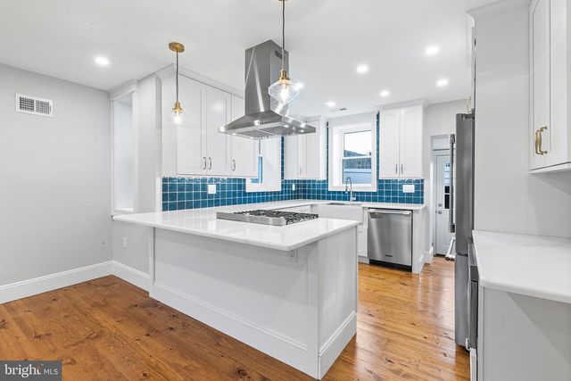 3318 SALMON ST, Philadelphia, PA 19134