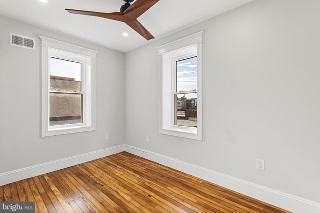 3318 SALMON ST, Philadelphia, PA 19134
