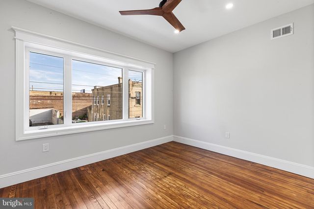 3318 SALMON ST, Philadelphia, PA 19134