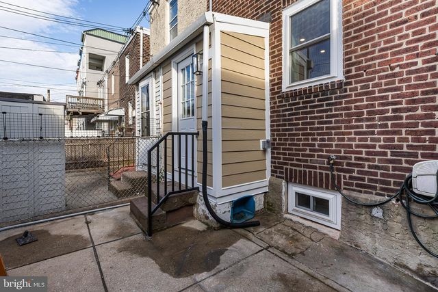 3318 SALMON ST, Philadelphia, PA 19134