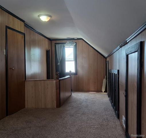 25880 Groveland Street, Roseville, MI 48066