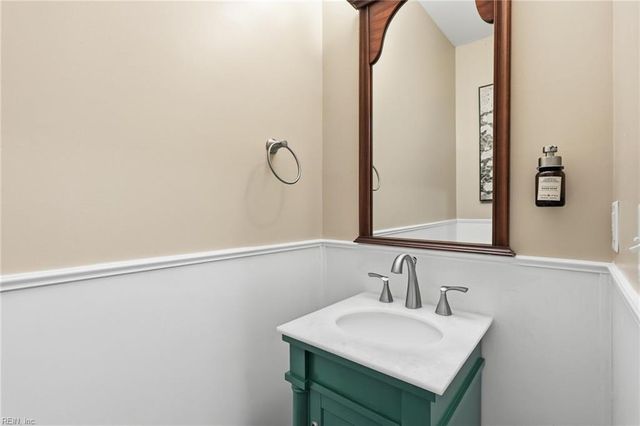 260 Floridays WAY, Virginia Beach, VA 23452