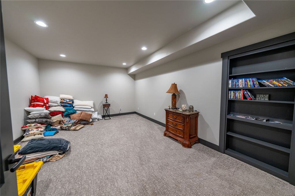 240 Vernon Drive, Troy, MT 59935 photo 92