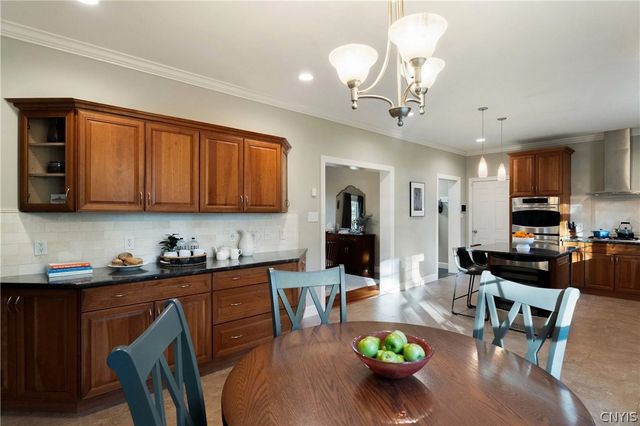 10 Calloway Drive, Owasco, NY 13021