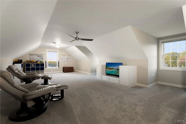 10 Calloway Drive, Owasco, NY 13021