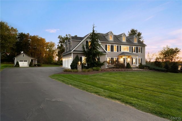 10 Calloway Drive, Owasco, NY 13021