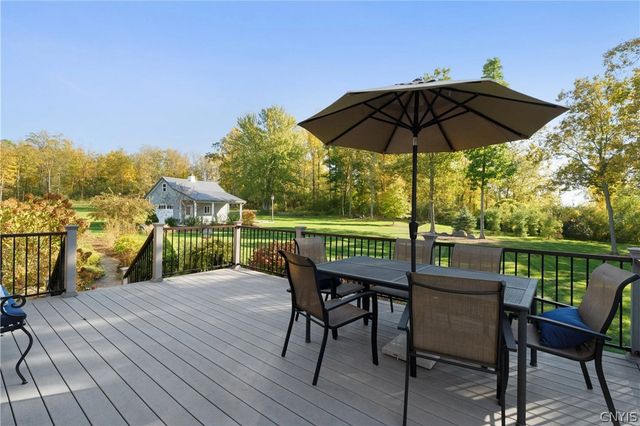 10 Calloway Drive, Owasco, NY 13021