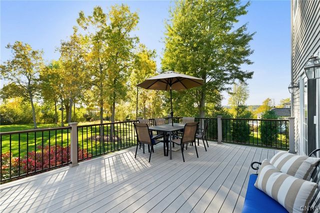 10 Calloway Drive, Owasco, NY 13021