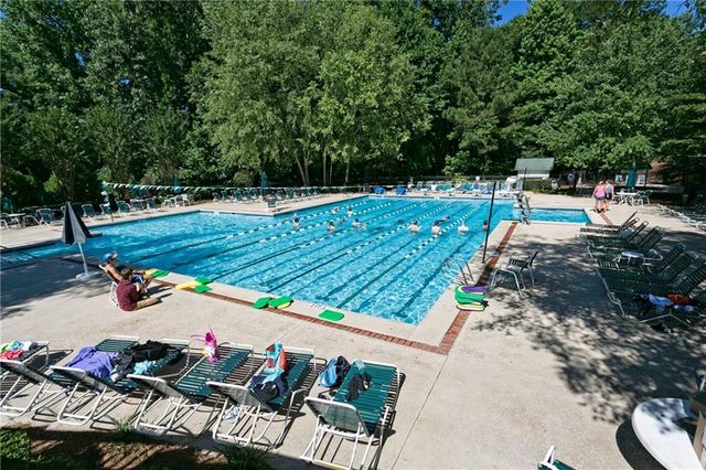 2812 Amhurst Way NW, Kennesaw, GA 30144