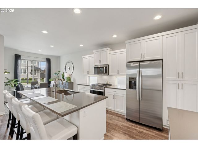 10004 Ne 133RD Ave, Vancouver, WA 98682