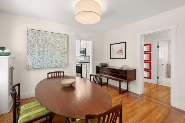 5032 8th Ave, Sacramento, CA 95820