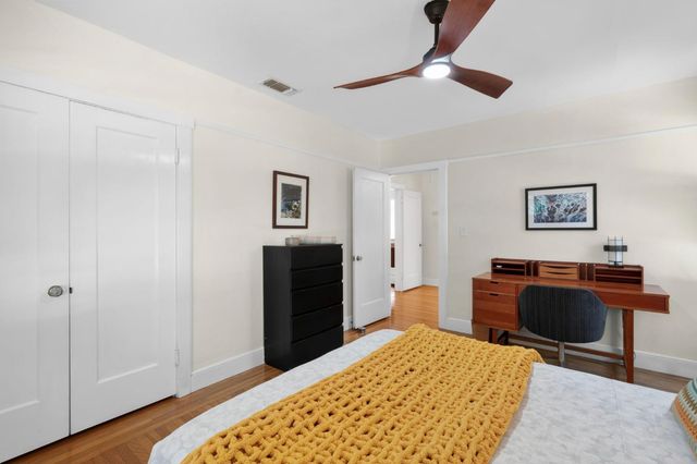 5032 8th Ave, Sacramento, CA 95820