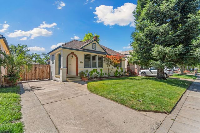 5032 8th Ave, Sacramento, CA 95820