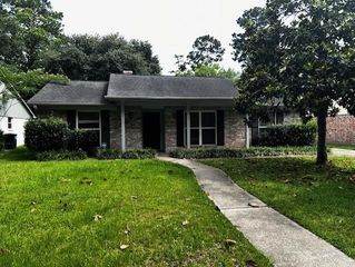 9631 Dundalk Street, Spring, TX 77379