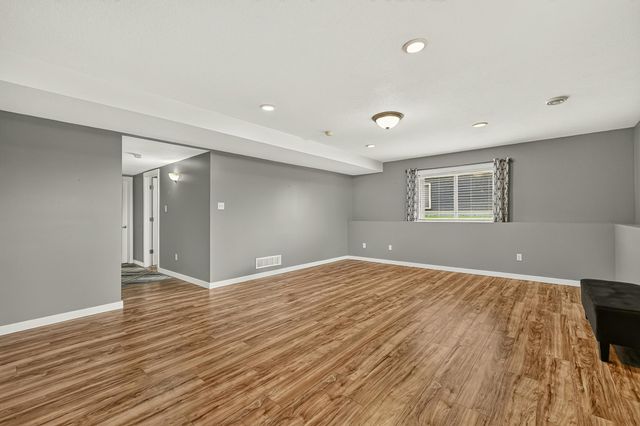 4653 Alan Lane NW, Rochester, MN 55901